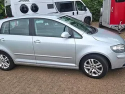 Silber Gebraucht 2006 VW Golf V Goal Kleinwagen | 2.600 € (Guter Preis)