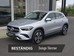 Lack hightechsilber Gebraucht 2024 Mercedes GLA220 Progressive SUV | 38.890 € (Guter Preis)