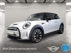Weiß Gebraucht 2021 Mini Cooper SE Kleinwagen | 19.590 € (Teuer)