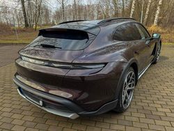 Braun Gebraucht 2021 Porsche Taycan 4S Cross Turismo Limousine | 67.000 € (Fairer Preis)