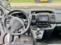 Silber Gebraucht 2016 Opel Vivaro S Van | 9.980 € (Superpreis)