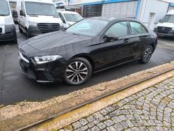 Schwarz Gebraucht 2020 Mercedes A180 Limousine | 16.990 € (Guter Preis)