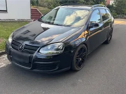 Schwarz Gebraucht 2007 VW Golf V Kombi | 1.450 € (Fairer Preis)