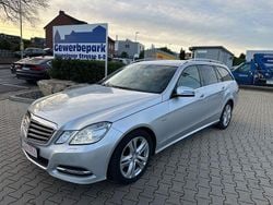 Iridiumsilber metalliclack Gebraucht 2010 Mercedes E220 Avantgarde Kombi | 5.990 € (Superpreis)