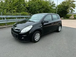 Schwarz Gebraucht 2010 Hyundai i20 Limousine | 3.590 € (Etwas zu teuer)