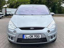 Silber Gebraucht 2006 Ford Galaxy Trend Van / Kleinbus | 3.300 €