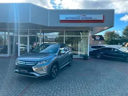 Grau Gebraucht 2018 Mitsubishi Eclipse Cross Top SUV | 17.290 € (Teuer)