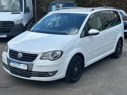 Weiß Gebraucht 2010 VW Touran Freestyle Van / Kleinbus | 3.500 € (Guter Preis)