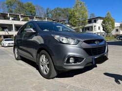 Grau Gebraucht 2013 Hyundai ix35 SUV | 11.000 € (Etwas zu teuer)