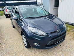 Grau Gebraucht 2012 Ford Fiesta Champions Edition Kleinwagen | 5.499 € (Fairer Preis)