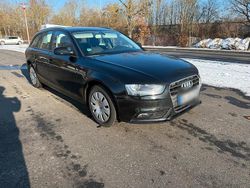 Schwarz Gebraucht 2013 Audi A4 Kombi | 5.500 € (Superpreis)