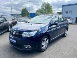 Blau Gebraucht 2017 Dacia Logan MCV Lauréate Kombi | 6.490 € (Teuer)