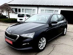 Schwarz Gebraucht 2022 Skoda Scala Ambition Kleinwagen | 17.550 € (Fairer Preis)