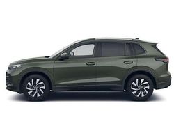 Cipressino green metallic Neu 2025 VW Tiguan Advance SUV | 42.741 € (Guter Preis)