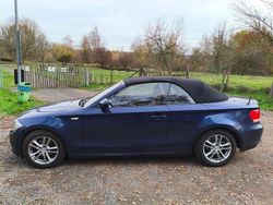 Blau Gebraucht 2011 BMW 118 Cabriolet Cabrio | 10.900 € (Fairer Preis)
