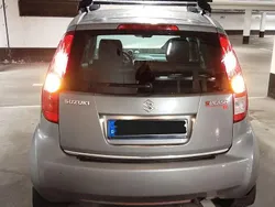 Grau Gebraucht 2009 Suzuki Splash Comfort Kleinwagen | 2.890 € (Fairer Preis)