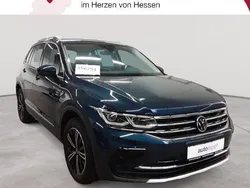 Nightshade blue metallic Gebraucht 2021 VW Tiguan Elegance SUV | 31.490 € (Guter Preis)