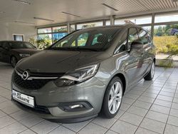 Grau Gebraucht 2018 Opel Zafira Innovation Van / Kleinbus | 16.999 € (Etwas zu teuer)
