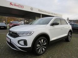 Pure white Gebraucht 2025 VW T-Roc Life SUV | 27.880 € (Superpreis)