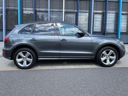 Grau Gebraucht 2015 Audi Q5 Sport SUV | 19.900 € (Fairer Preis)