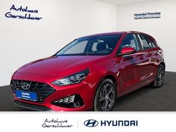 Rot Gebraucht 2023 Hyundai i30 Select Limousine | 19.990 € (Fairer Preis)