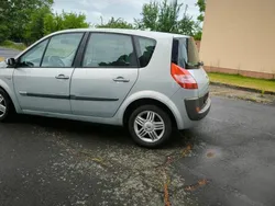 Silber Gebraucht 2004 Renault Mégane Coupé Coupé | 1.950 €