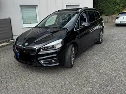 Schwarz Gebraucht 2015 BMW 220 Luxury Line Kombi | 17.999 € (Teuer)