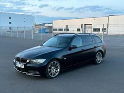Schwarz Gebraucht 2007 BMW 325 Kombi | 5.500 €