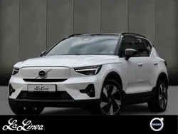 Weiss Gebraucht 2025 Volvo XC40 Single Motor Extended Range SUV | 53.940 € (Teuer)