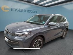 Grau Gebraucht 2024 VW Tiguan SUV | 33.099 € (Guter Preis)