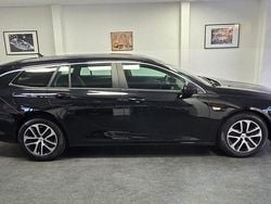 Schwarz Gebraucht 2020 Opel Insignia Business Kombi | 13.900 € (Superpreis)