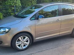 Beige Gebraucht 2012 VW Golf Plus Match Van / Kleinbus | 7.700 € (Etwas zu teuer)