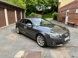 Grau Gebraucht 2009 Audi A5 Coupé | 9.499 € (Fairer Preis)