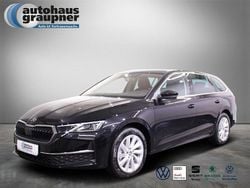 Schwarz / black magic perleffekt Gebraucht 2025 Skoda Octavia Selection Kombi | 31.334 € (Guter Preis)