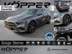 Mountaingrau Gebraucht 2024 Mercedes A250 Advanced Plus Limousine | 31.998 € (Fairer Preis)