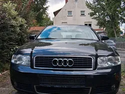 Schwarz Gebraucht 2004 Audi A4 Limousine | 2.200 € (Superpreis)