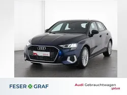 Navarrablau metallic Gebraucht 2024 Audi A3 Sportback Ambiente Limousine | 27.750 € (Guter Preis)