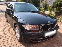 Schwarz Gebraucht 2008 BMW 116 Kleinwagen | 3.555 €