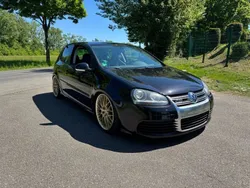 Schwarz Gebraucht 2006 VW Golf V R Limousine | 18.499 €