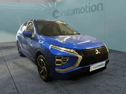 Blau Gebraucht 2022 Mitsubishi Eclipse Cross Plus SUV | 28.600 € (Teuer)