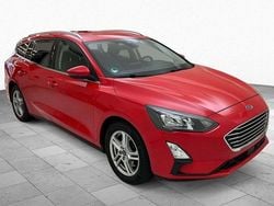 Rot Gebraucht 2022 Ford Focus Cool & Connect Kombi | 11.950 € (Superpreis)