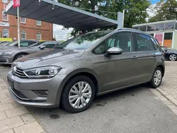 Grau Gebraucht 2016 VW Golf VII Allstar Limousine | 12.700 € (Fairer Preis)