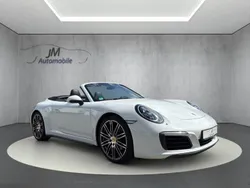 Porsche 911 Carrera 4 Cabriolet
