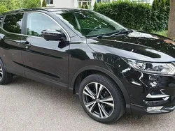 Schwarz Gebraucht 2017 Nissan Qashqai N-Connecta SUV | 12.950 € (Guter Preis)