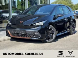 Midnight schwarz Neu 2025 Cupra Born Kleinwagen | 37.950 € (Guter Preis)