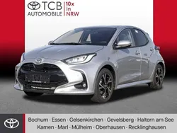 Silber Neu 2025 Toyota Yaris Hybrid Comfort Limousine | 27.489 € (Etwas zu teuer)