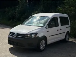 Weiß Gebraucht 2017 VW Caddy Van / Kleinbus | 10.400 € (Guter Preis)