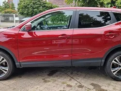 Rot Gebraucht 2019 Nissan Qashqai N-Connecta SUV | 13.900 € (Superpreis)