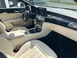 Grau Gebraucht 2015 Mercedes CLS350 Shooting Brake AMG Kombi | 11.999 € (Guter Preis)