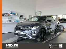 Rauchgrau metallic / schwarz Gebraucht 2024 VW T-Roc Cabriolet Style Cabrio | 33.490 € (Fairer Preis)